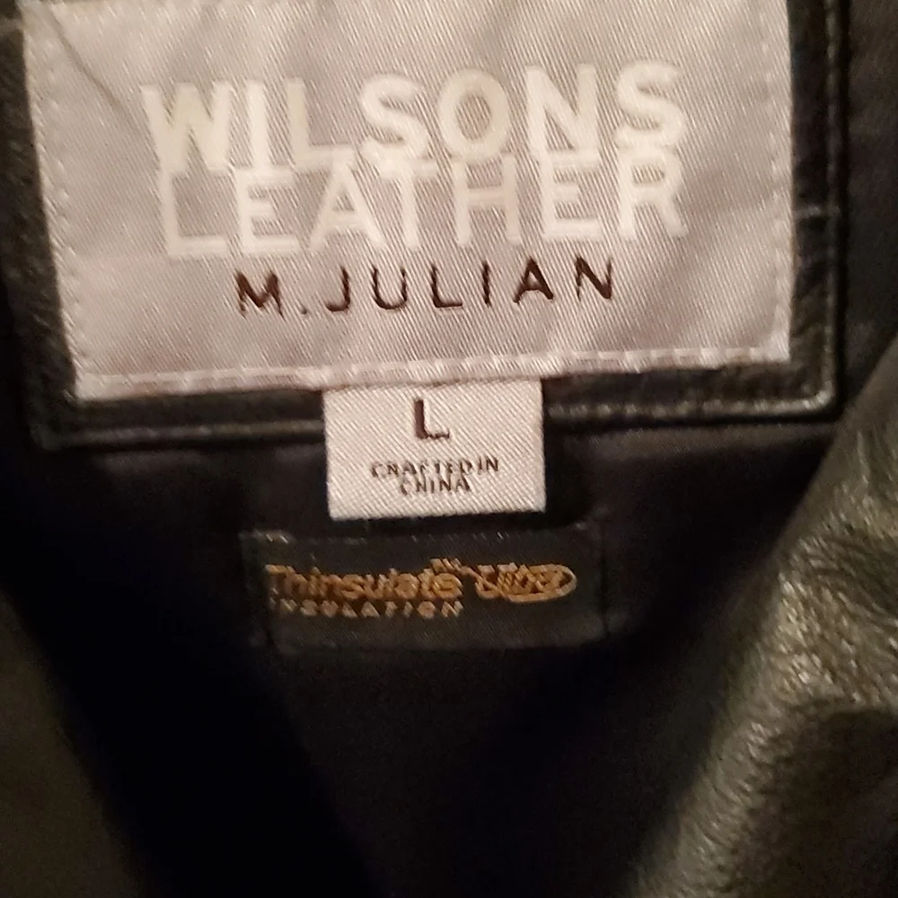 Leather jacket - Picture 2 of 4